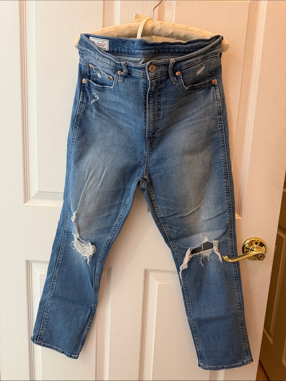 GAP High-Rise Distressed Blue Jeans